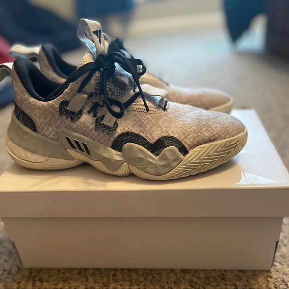 Trae Young 1 “Snakeskin” - Picture 5 of 5